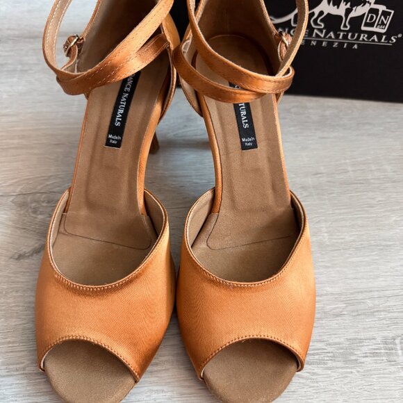 Dance Naturals Latin Dance Heels - Picture 2 of 5